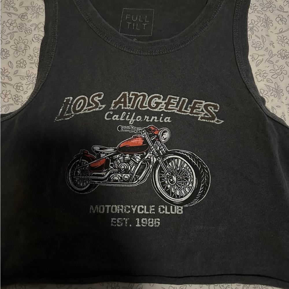 tilly’s crop top